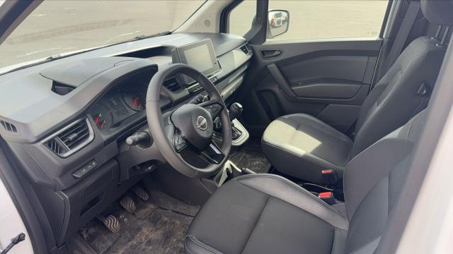Nissan Townstar image 5