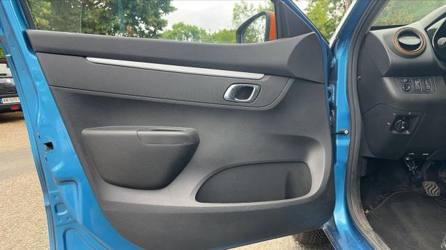 Dacia Spring image 9