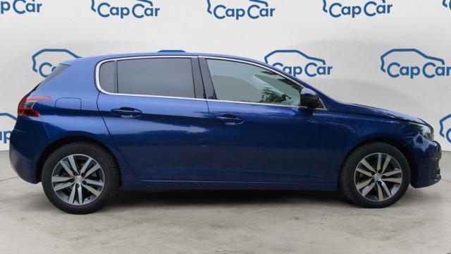 Peugeot 308 image 8