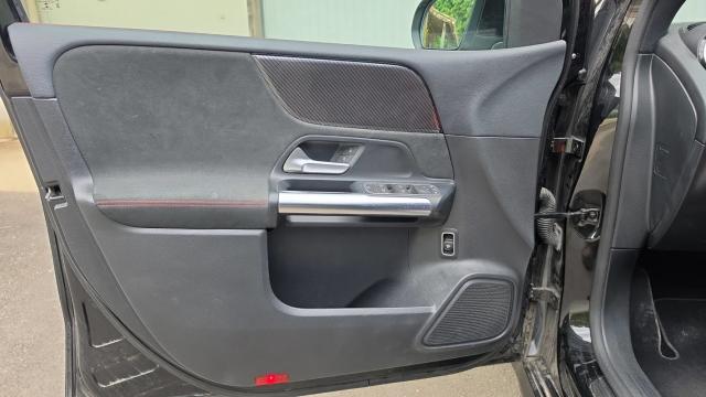 Mercedes Benz Classe B image 1
