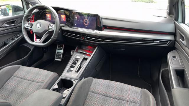 Volkswagen Golf image 7