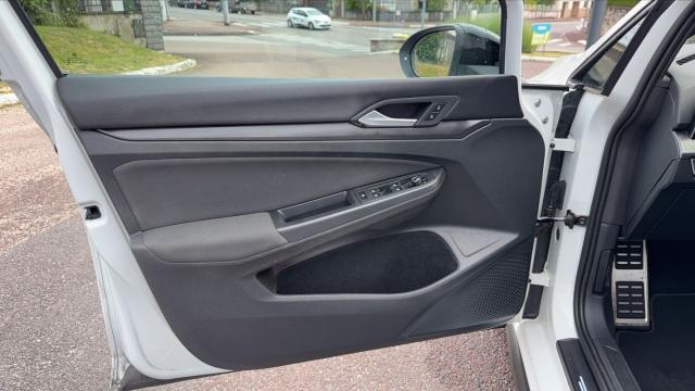 Volkswagen Golf image 2