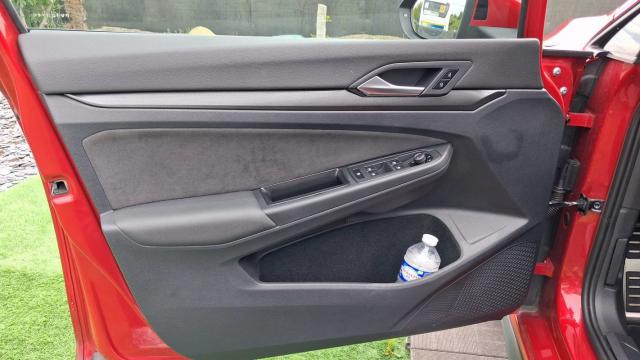 Volkswagen Golf image 5