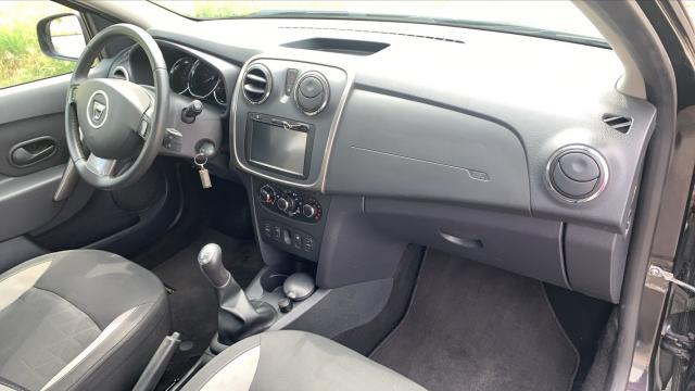 Dacia Sandero image 4