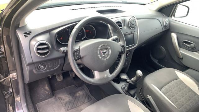 Dacia Sandero image 2