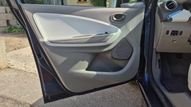 Renault Zoe image 8