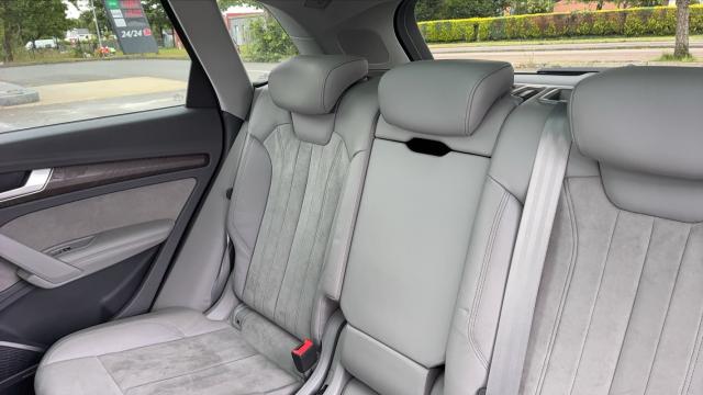 Audi Q5 image 1