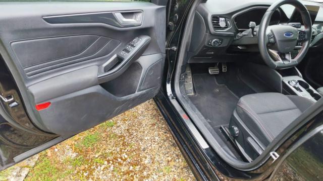 Ford Focus image 8