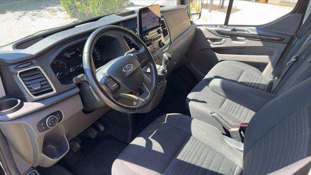 Ford Transit Custom image 3