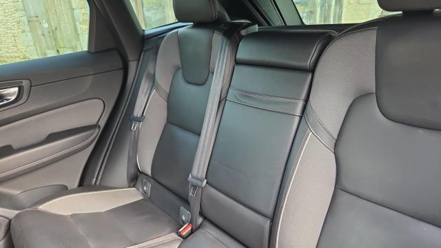 Volvo Xc60 image 4