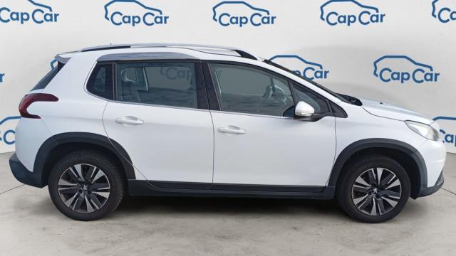 Peugeot 2008 image 3