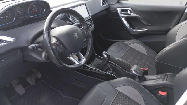 Peugeot 2008 image 5