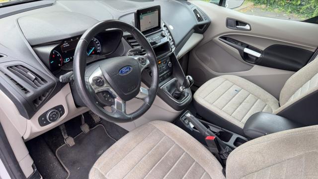 Ford Tourneo Connect image 3
