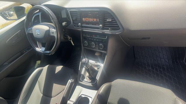 Seat Leon image 3