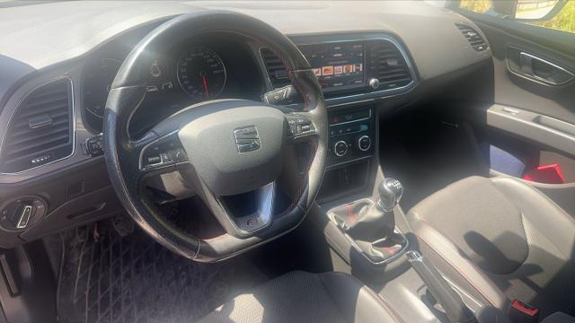 Seat Leon image 2