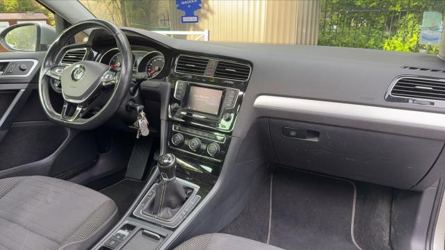 Volkswagen Golf image 3