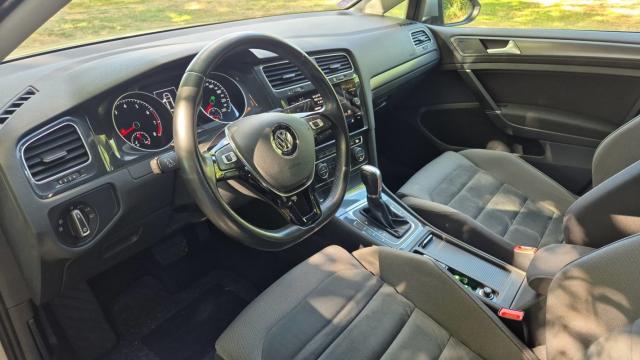 Volkswagen Golf Sw image 8