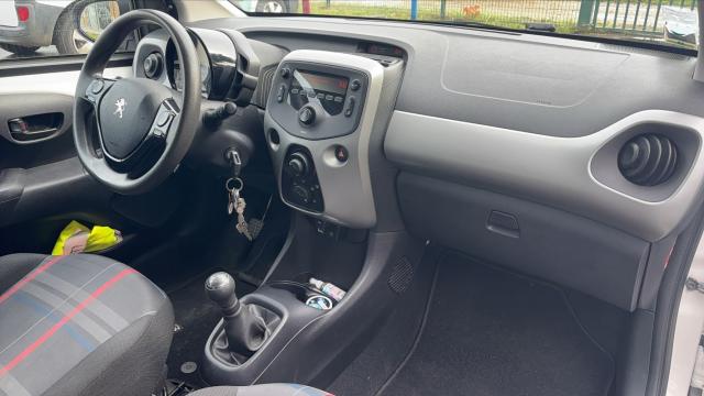 Peugeot 108 image 8