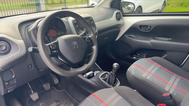 Peugeot 108 image 2