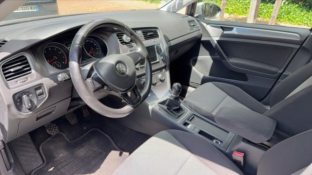 Volkswagen Golf image 2