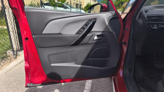 Citroen C4 Picasso image 3