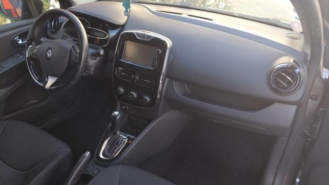 Renault Clio image 8