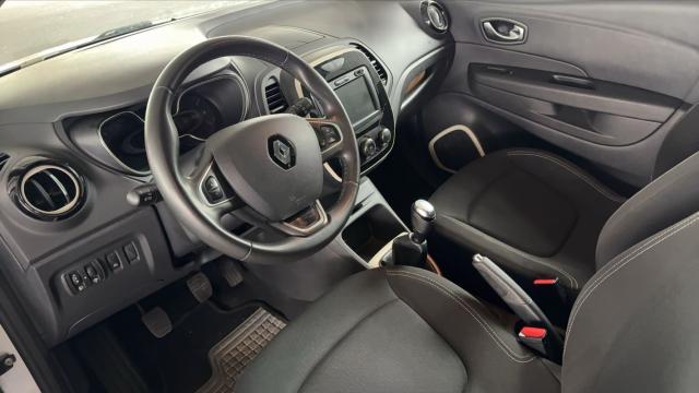Renault Captur image 2