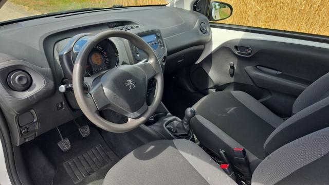 Peugeot 108 image 3
