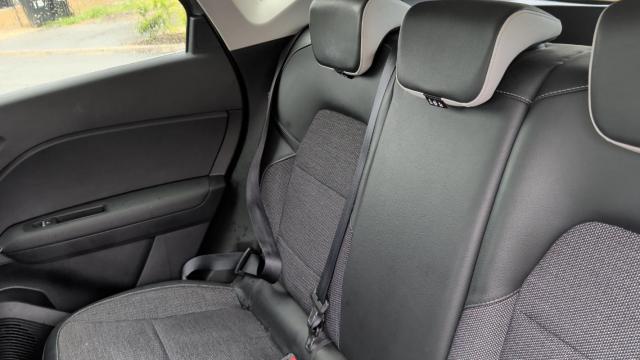 Renault Captur image 1