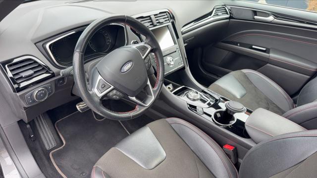 Ford Mondeo image 6