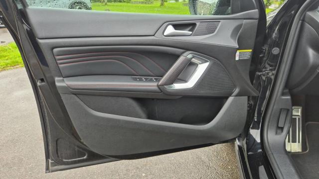 Peugeot 308 Sw image 2
