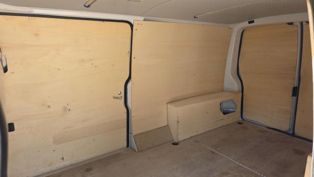 Volkswagen Transporter image 5