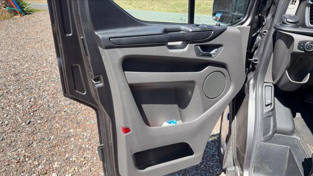 Ford Transit Custom Fourgon image 3