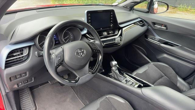 Toyota C-Hr image 5