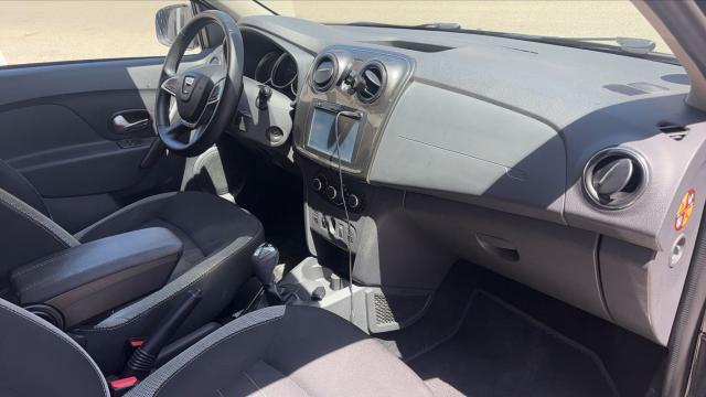 Dacia Sandero image 2