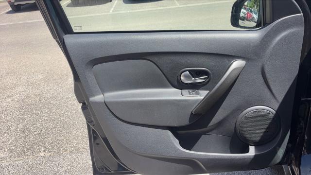 Dacia Sandero image 8