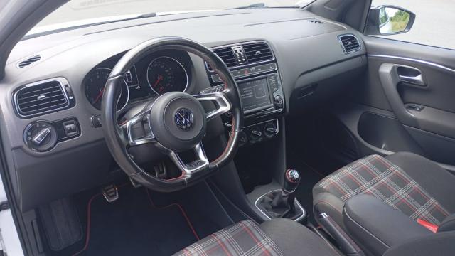 Volkswagen Polo image 8