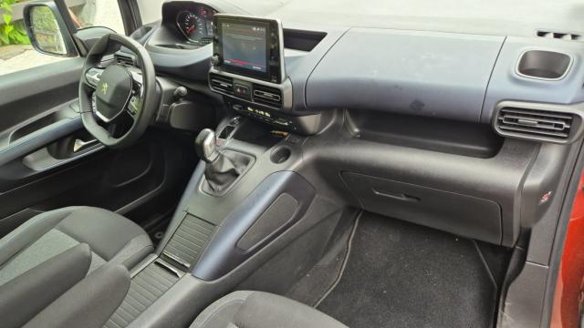 Peugeot Rifter image 3