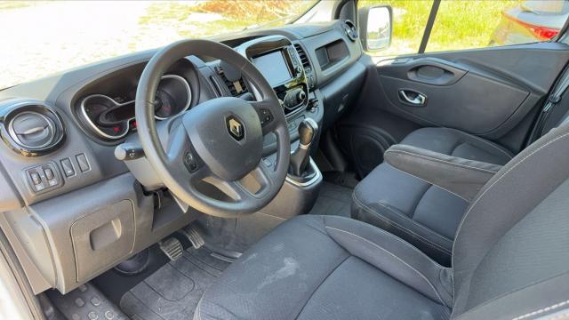 Renault Trafic image 4