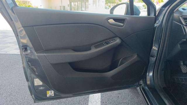 Renault Clio image 4