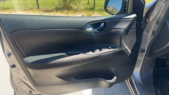 Nissan Pulsar image 7