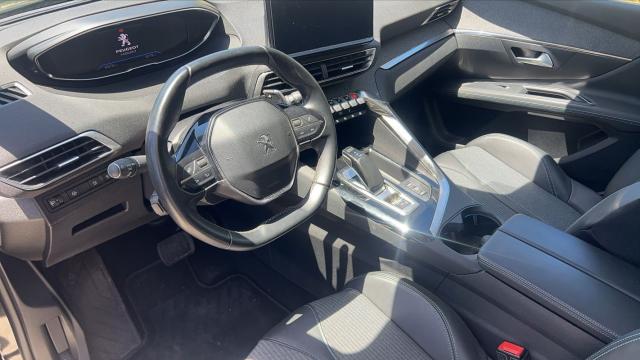 Peugeot 3008 image 9
