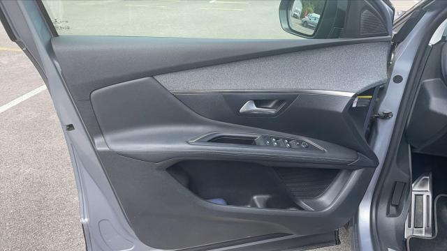 Peugeot 3008 image 1