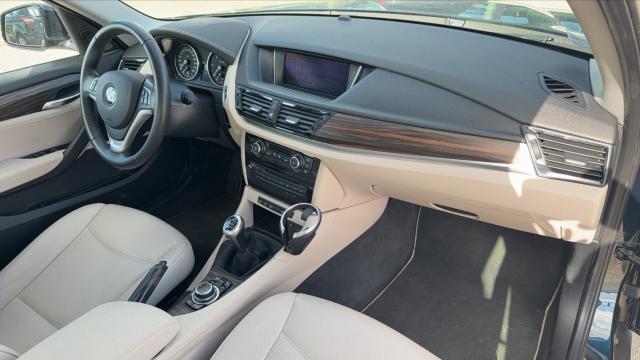 Bmw X1 image 2