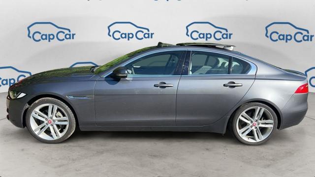 Jaguar Xe image 6