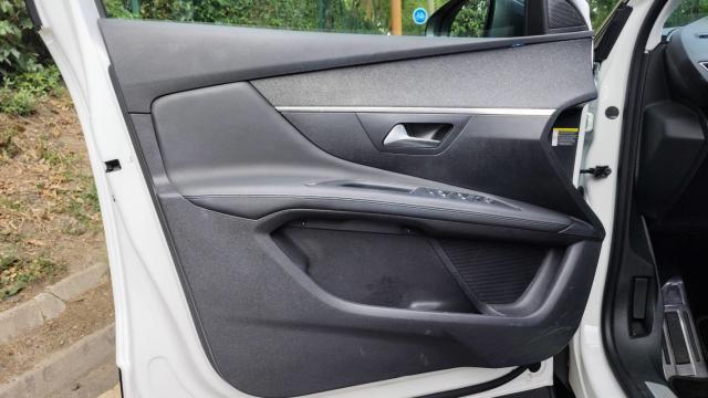 Peugeot 3008 image 7