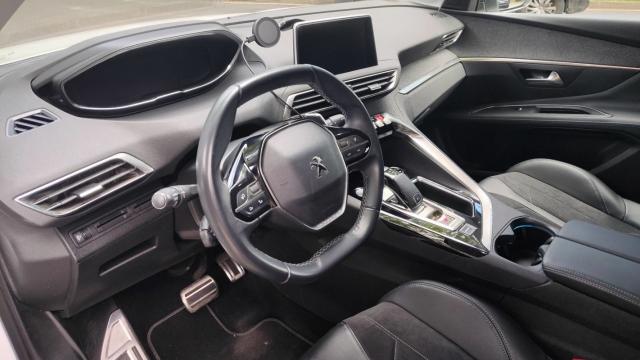Peugeot 3008 image 3