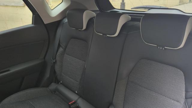 Renault Captur image 2
