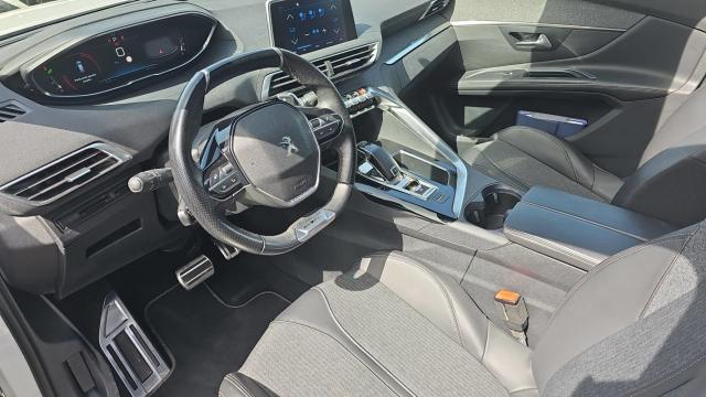 Peugeot 5008 image 9