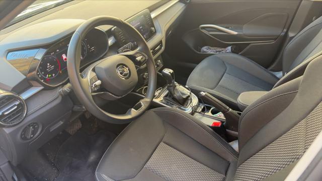 Skoda Fabia image 8